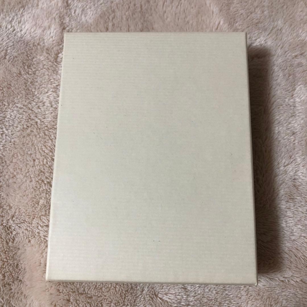 未使用　イブサンローラン　カードケース　ブラック　レザー　名刺入れ　IDケース