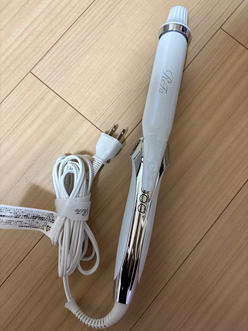 リファカールアイロン プロ　32 mm ホワイト