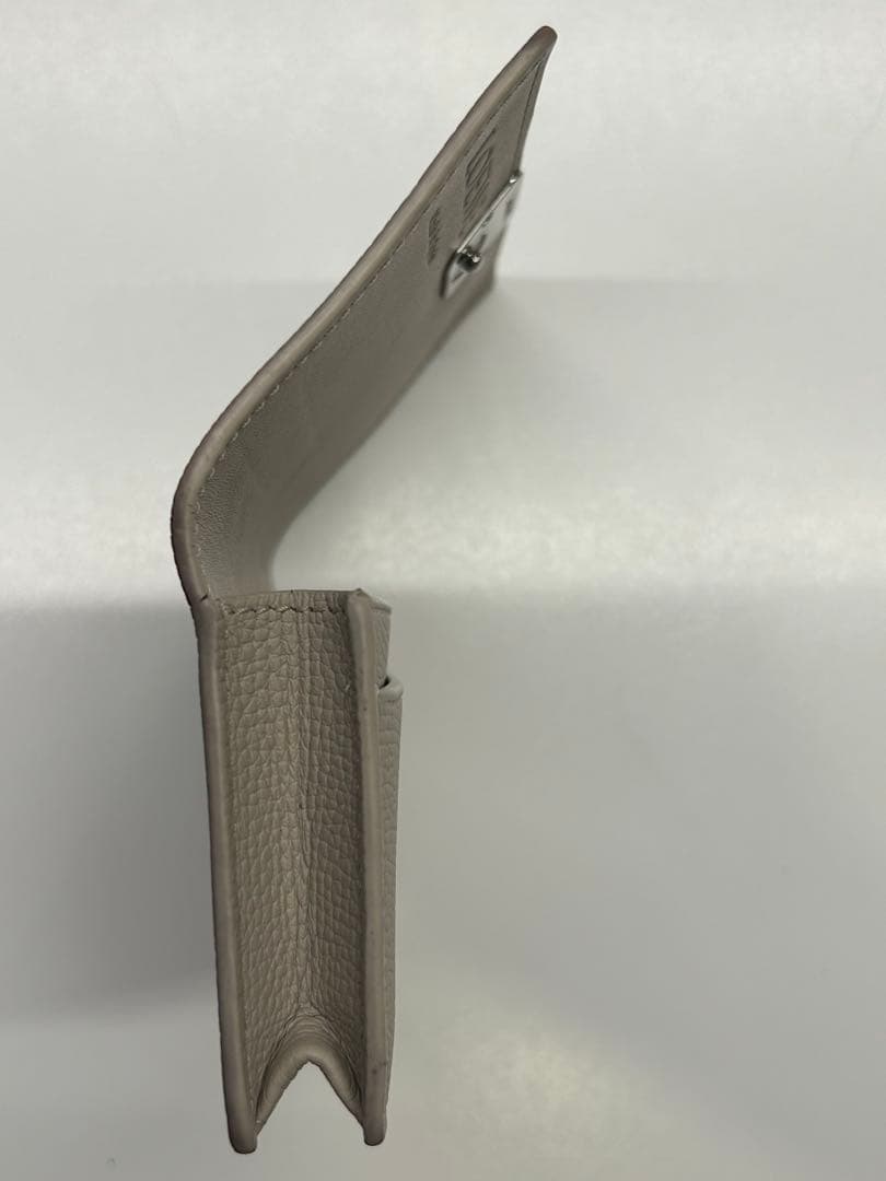 LOEWE ベージュ レザー 名刺入れ