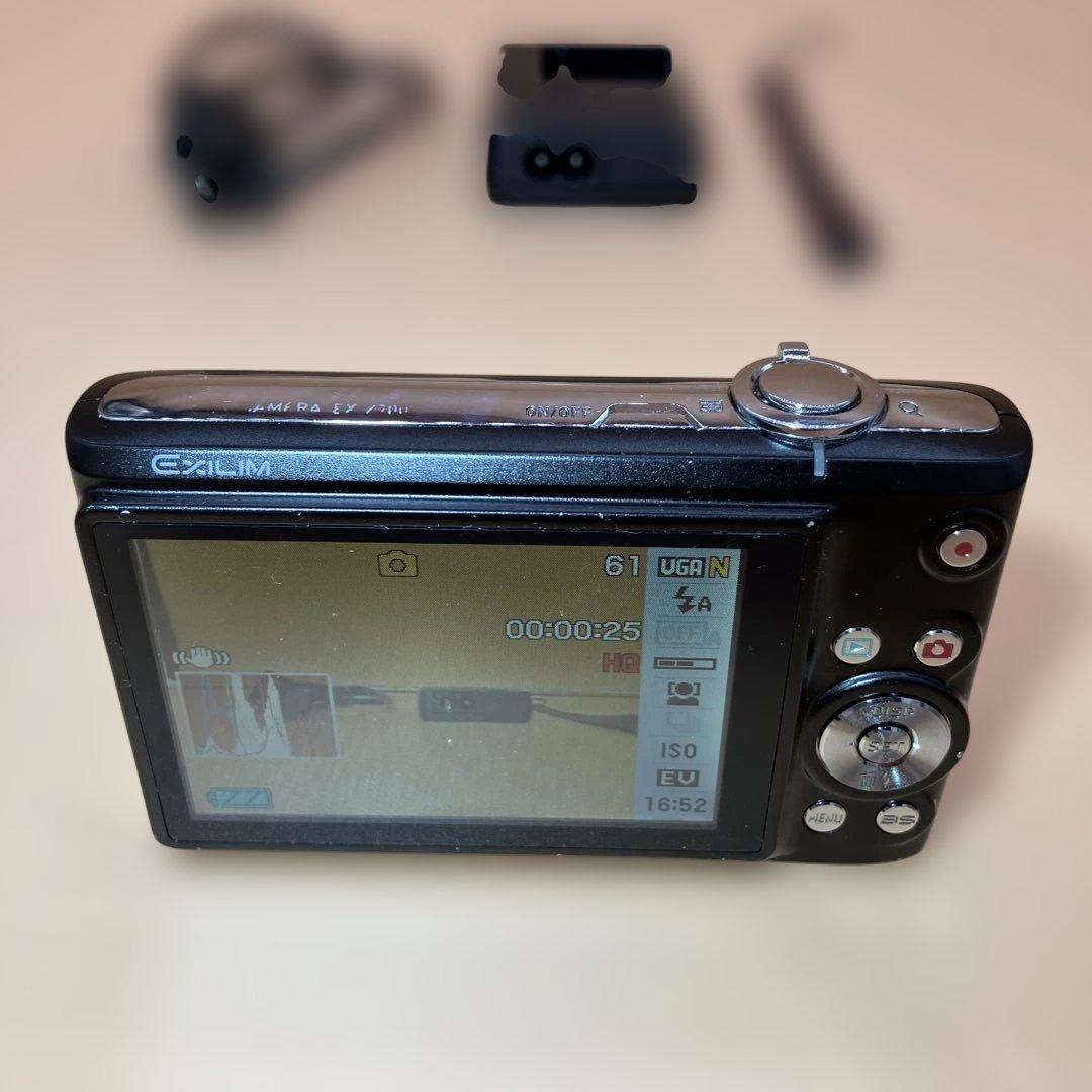 【即購入OK】CASIO EXILM コンパクトデジタルカメラ EX-Z200
