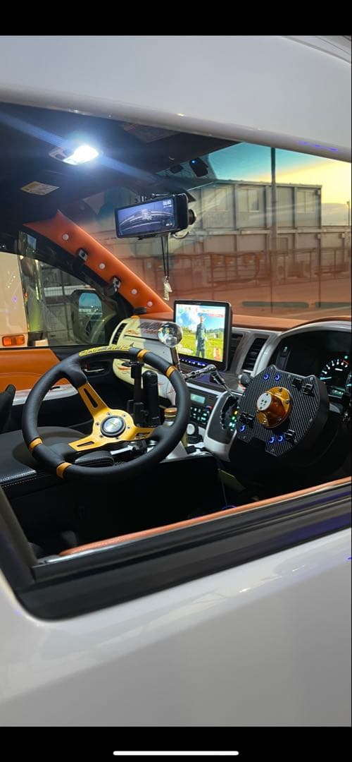 ハイエース MOMOハンドルセット