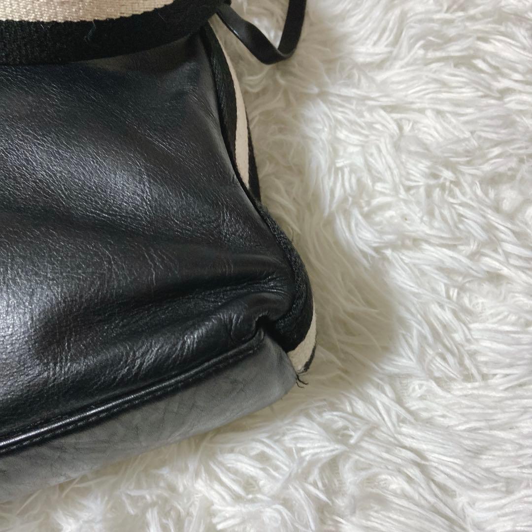 ToShi ⭐️バリー　メッセンジャーバッグ　TAN TRAIN