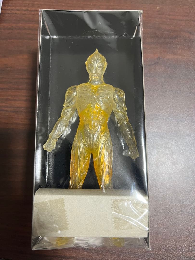 ウルトラマン ザ・ネクスト アンファンス ローソン限定クリアソフビ　2004