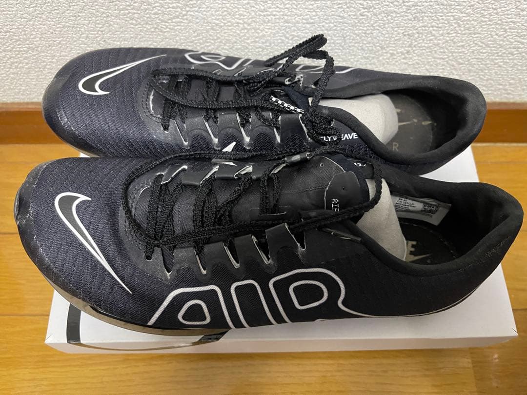 NIKE モアテン(黒)