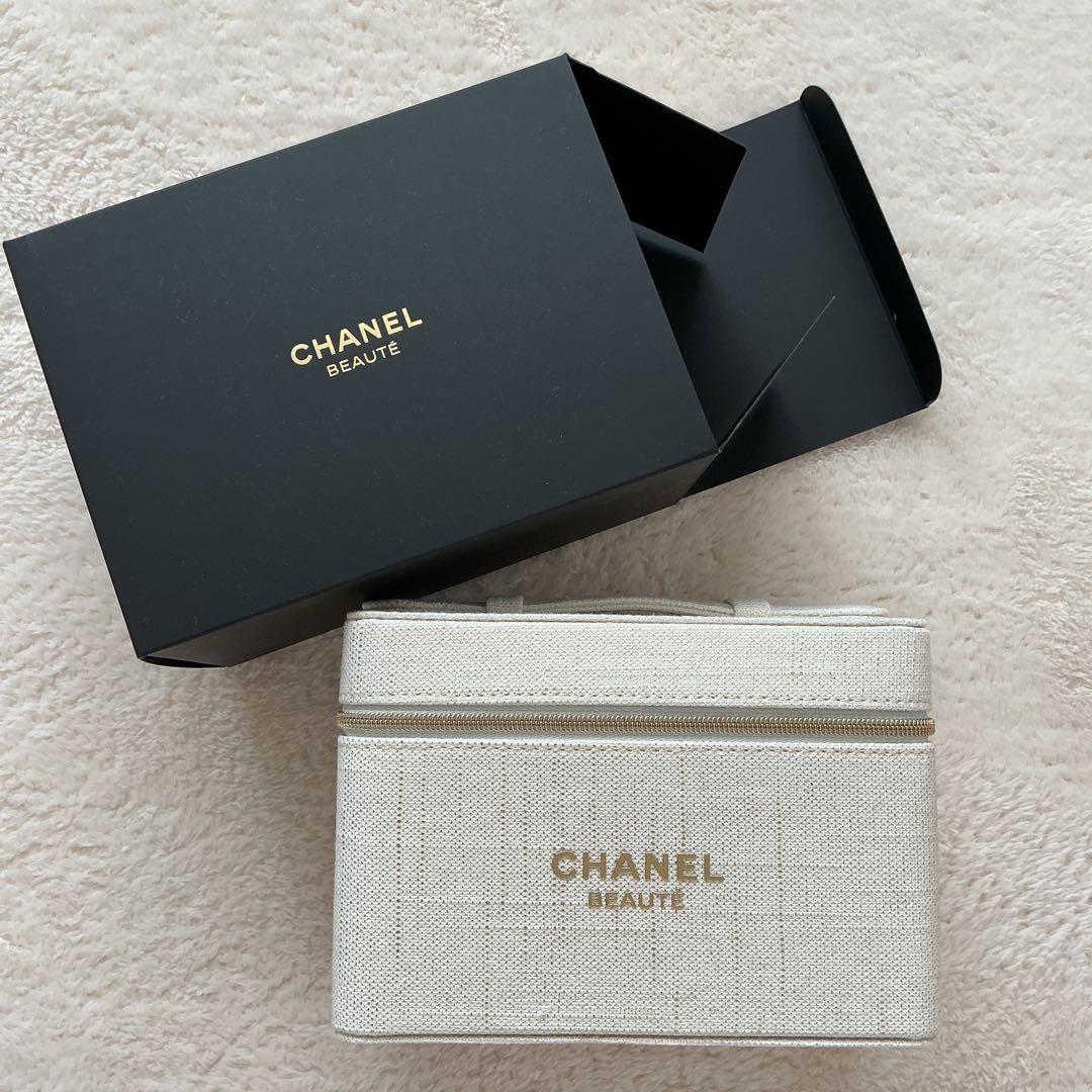 CHANEL ノベルティ ビューティーケース バニティ