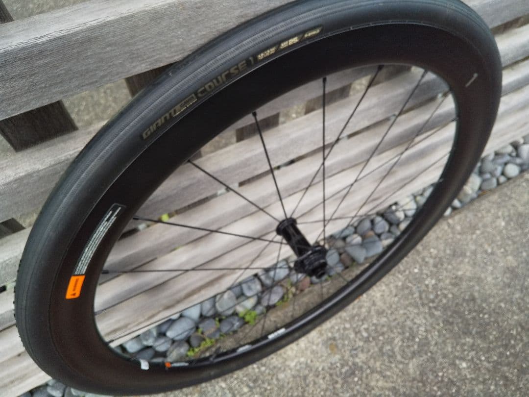 GIANT SLR1 42 DISC Hookless カーボンホイール