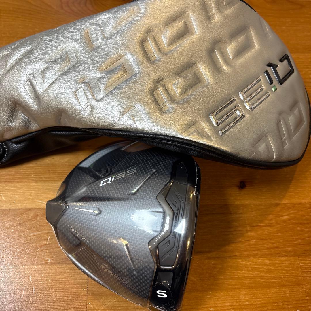 テーラーメイドQi35maxドライバー10.5ヘッド、純正ヘッドカバー　未使用