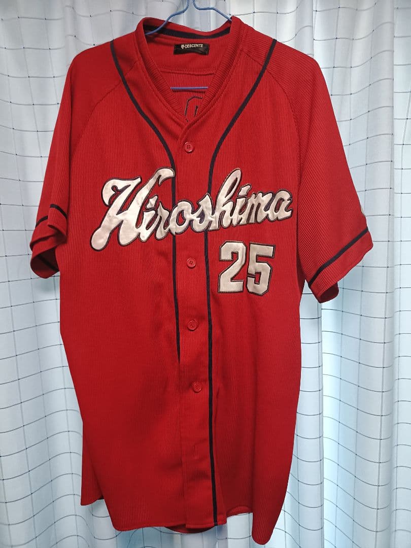 広島カープ　新井貴浩監督　直筆サイン入りハイクオリティユニフォーム