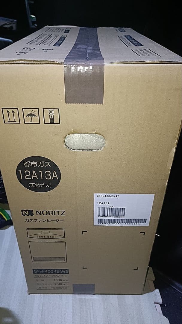 未使用　NORITZ ガスファンヒーター GFH-4004S-W5