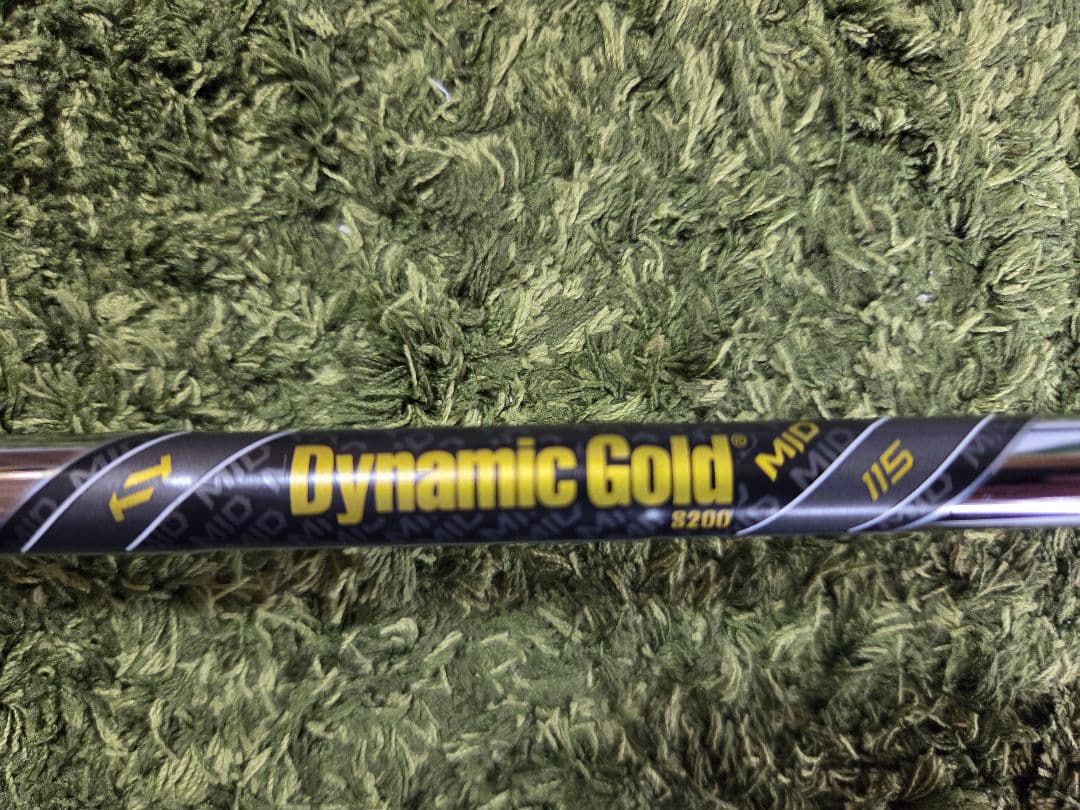 UT / STEALTH UDI 4番 23° / DG MID115 S200