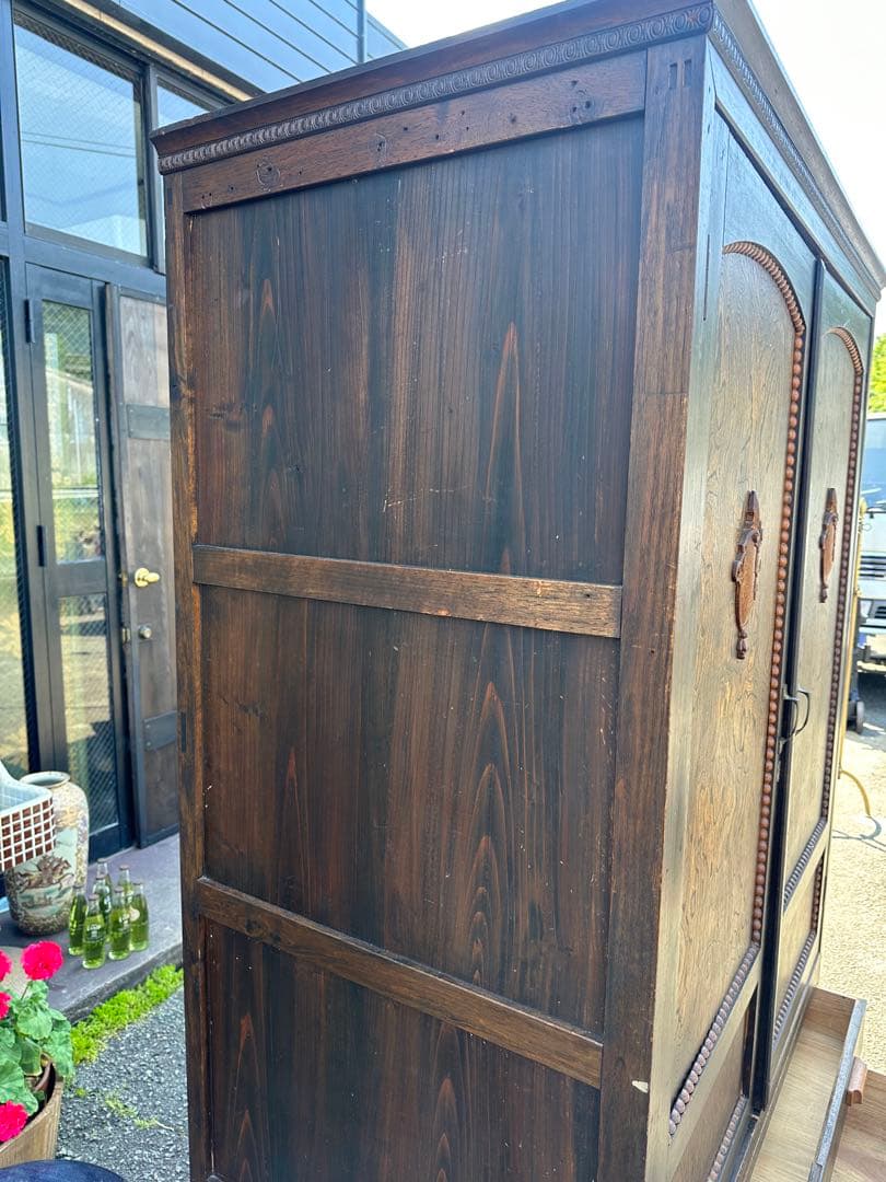 瞬間的値下げ❗️アンティーククローゼット箪笥洗浄済み！100年以上前！