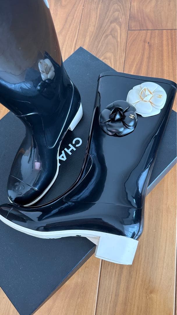 美品　シャネル　カメリア　レインブーツ　CHANEL
