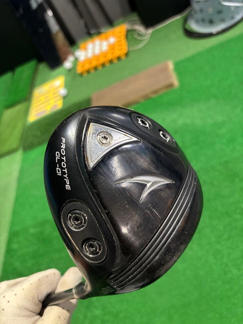 【期間限定値下げ】　AKIRA PROTOTYPE ドライバーヘッドカバー付