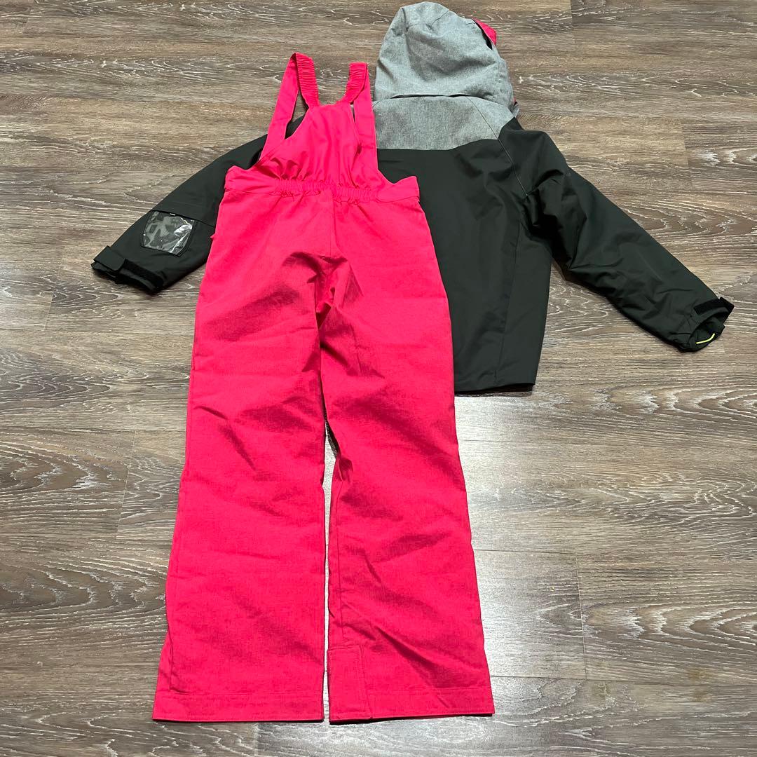 150 デサント　美品　　セットアップ　上下　スキーウェア　女の子