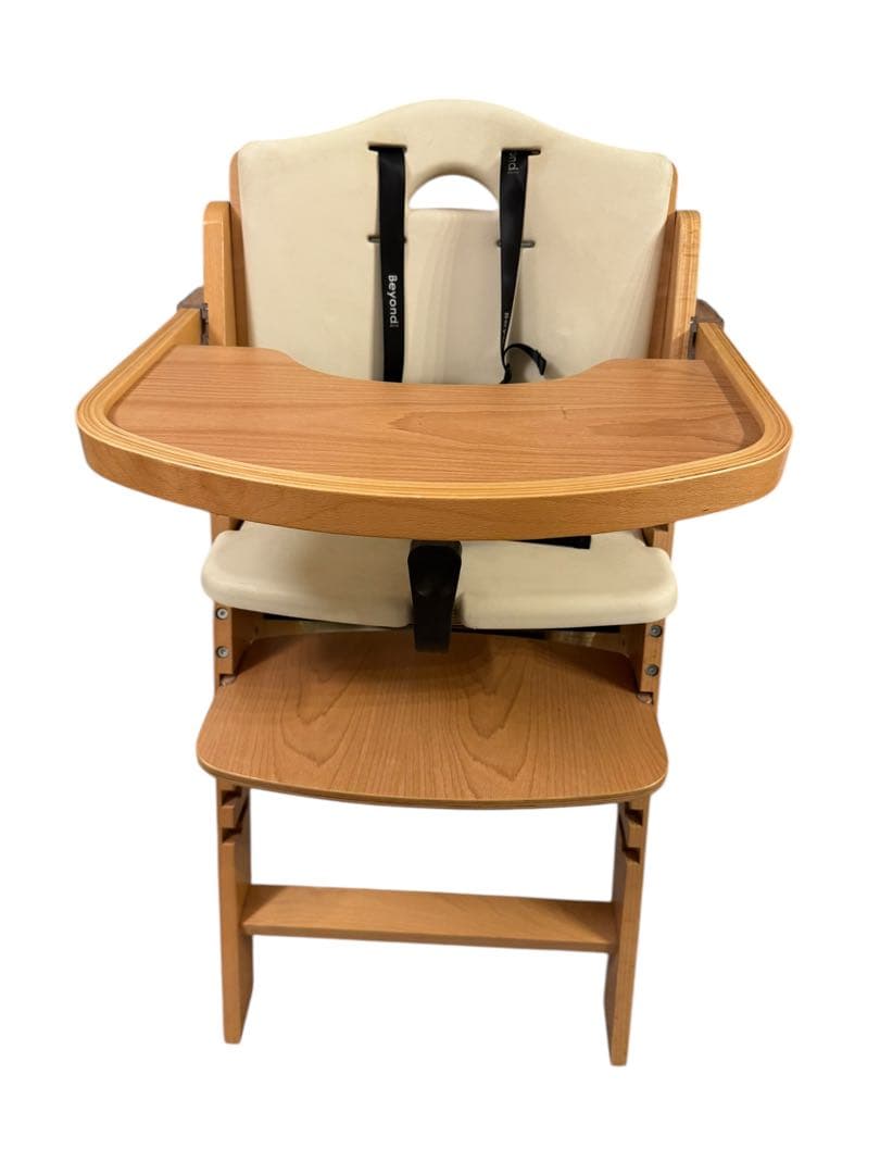 ビヨンドジュニア　Beyond Junior ハイチェアナ チュラルホワイト