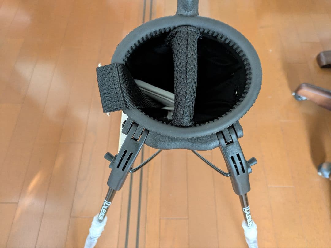 希少　新品未使用　レクサス　セルフスタンドバッグ