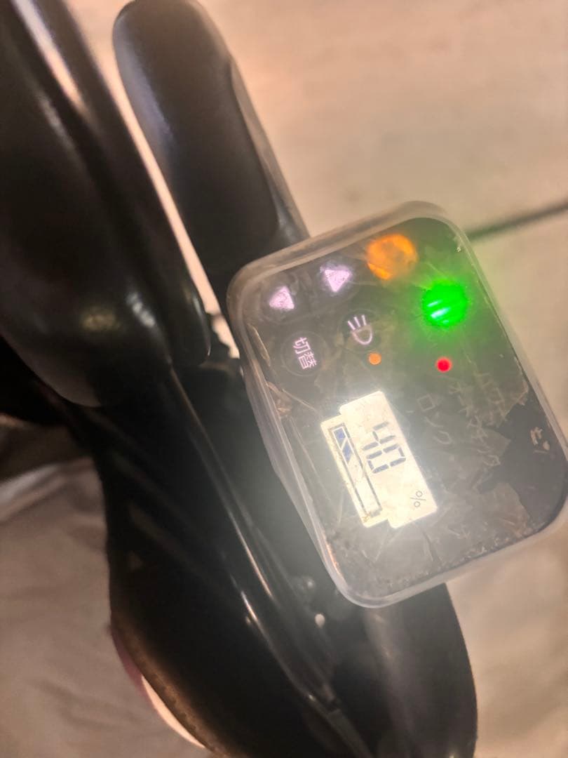 パナソニック　ギュット　中古車　対面引渡しのみ