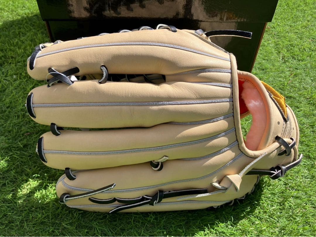 ミズノプロ　硬式　オーダー　HAGA　イチロー　外野　定価71,500円　グラブ