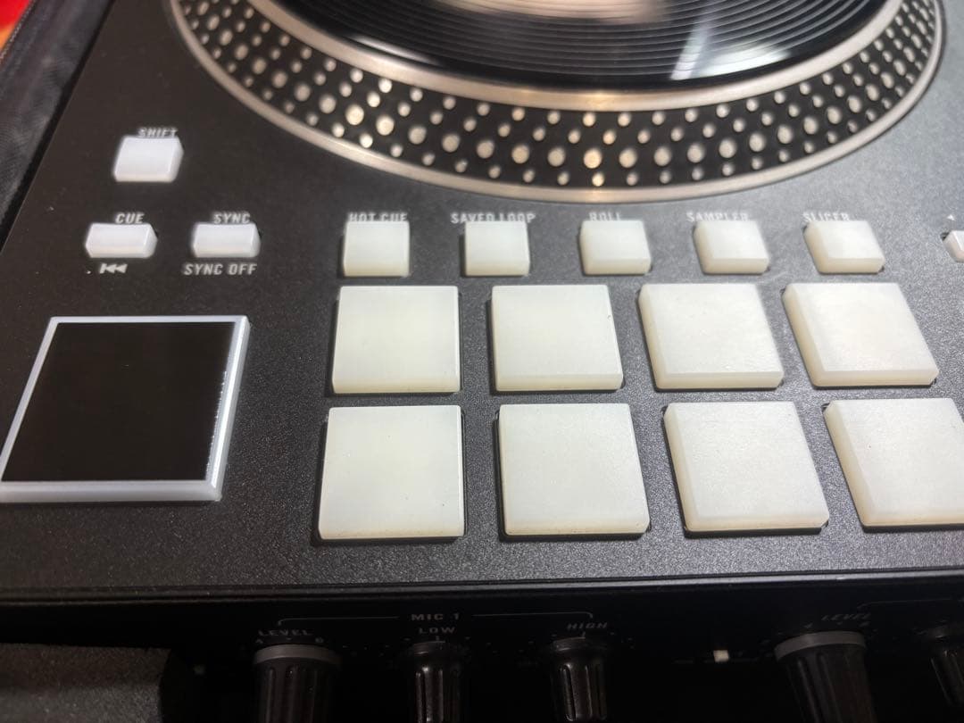 RANE ONE Serato/djayPro用コントローラ