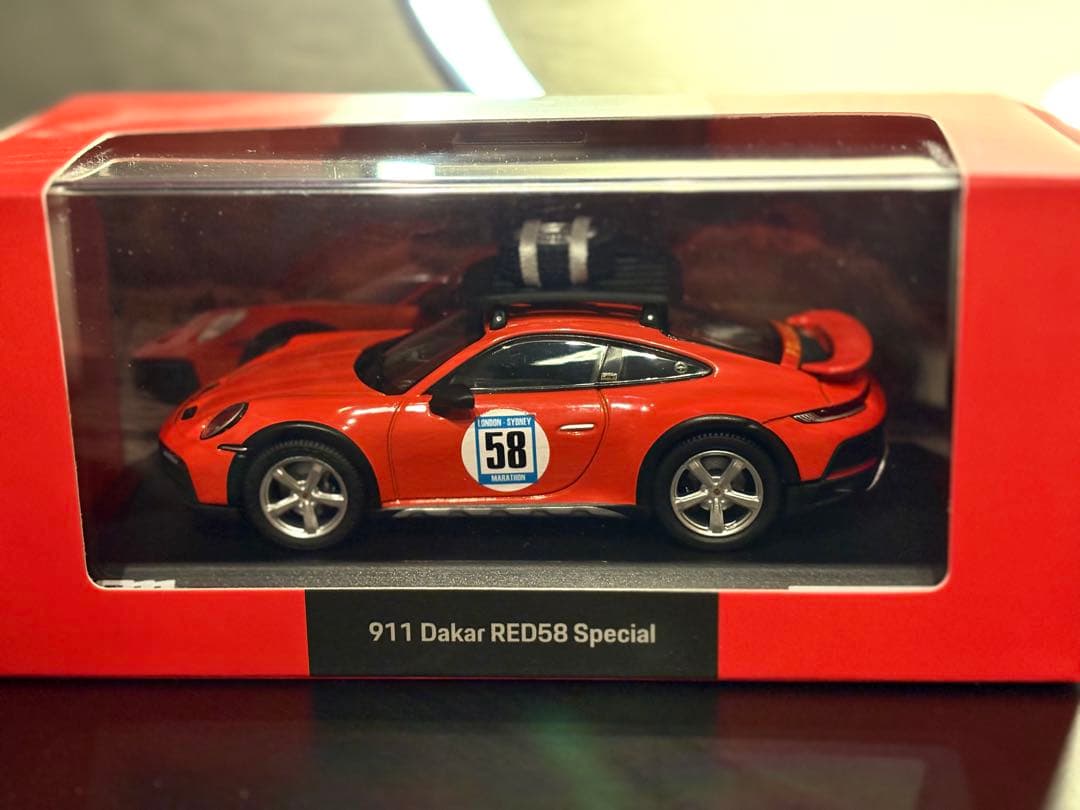 限定 Porsche 911 Dakar 1/43ミニカー SPARK製