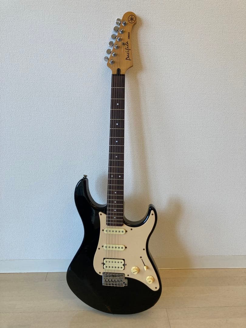 YAMAHA PACIFICA ギター