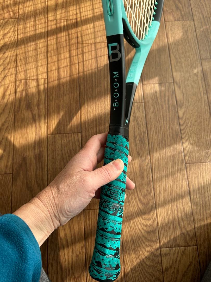 絶賛値下げ中、BOOM TEAM テニスラケット 現行モデル