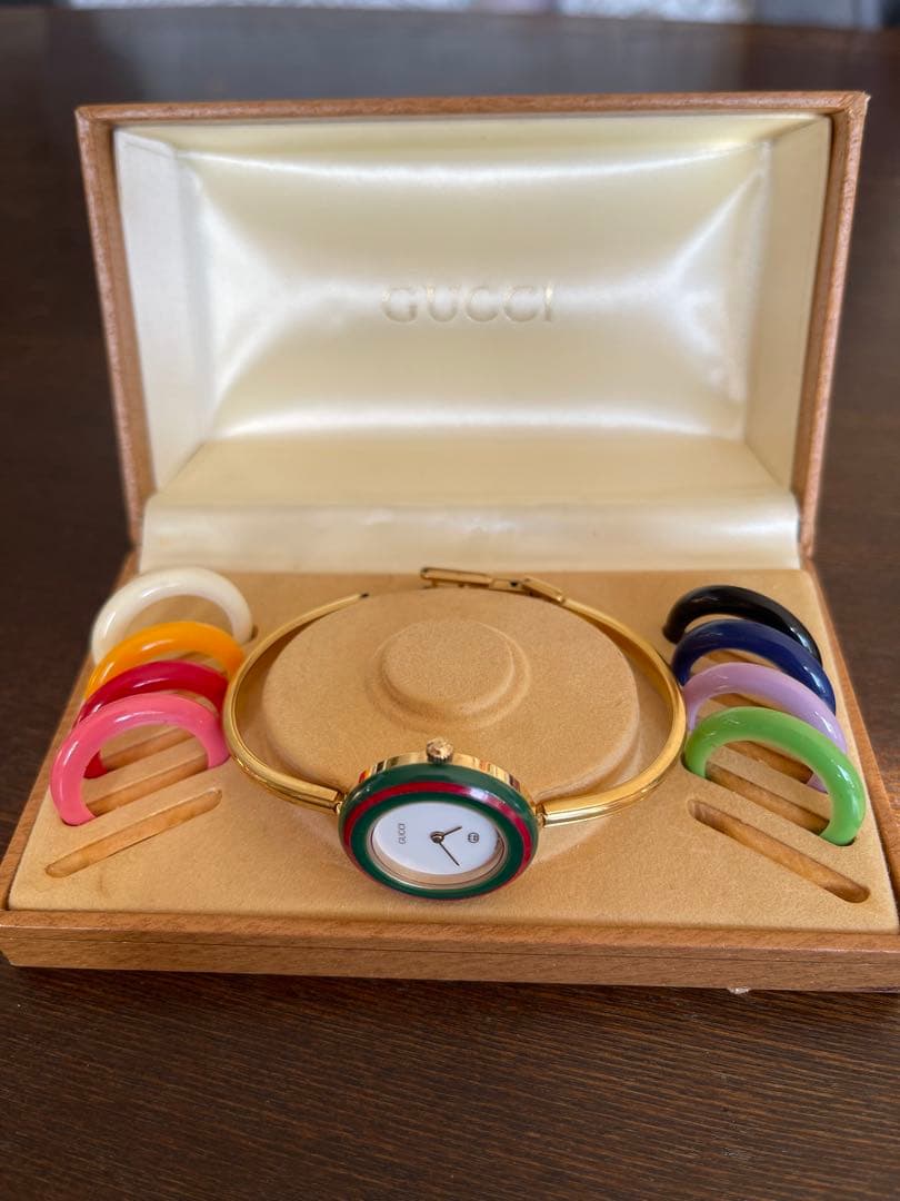 GUCCI バングル時計 替えバンド付き