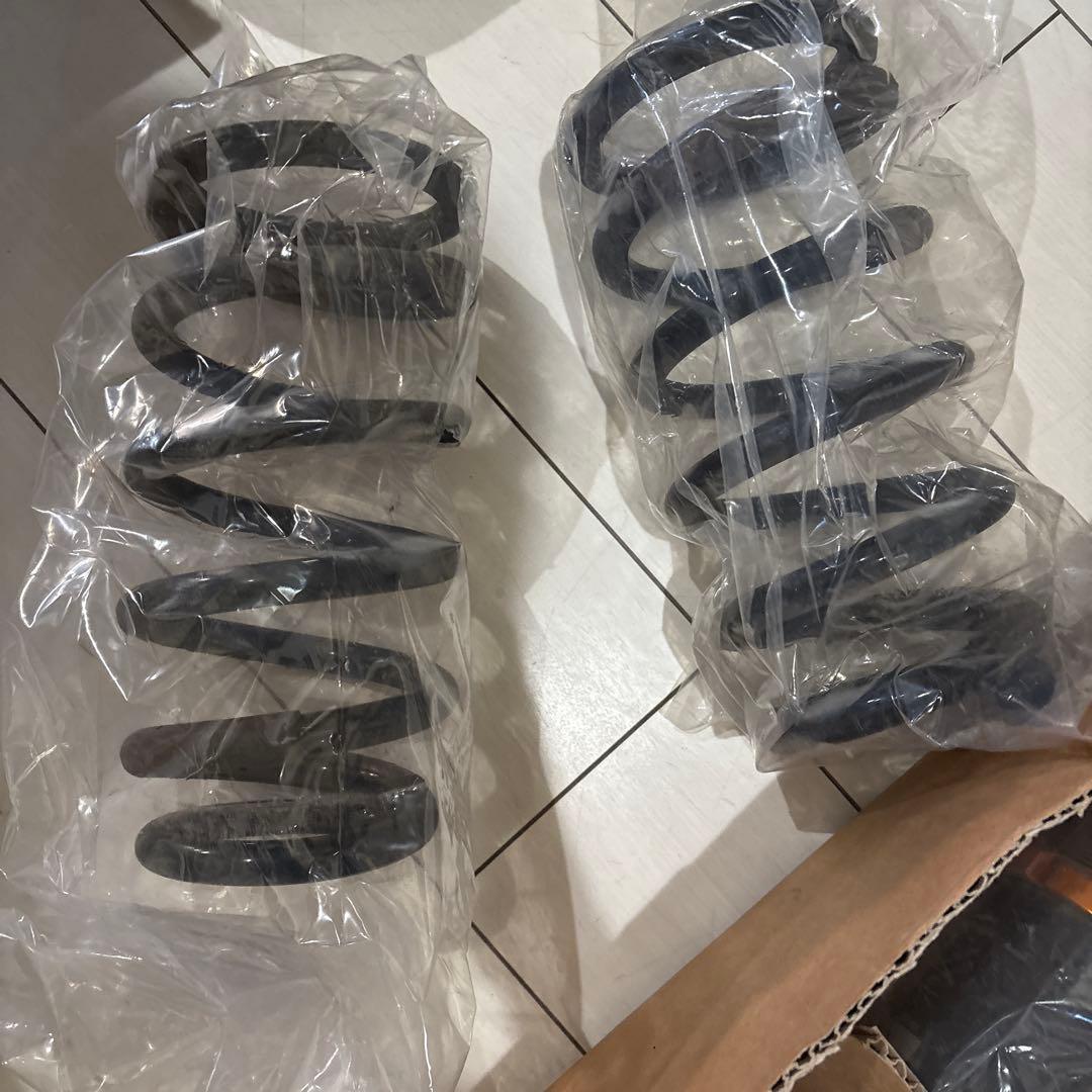 ３０アルファード　中古　サスペンションキット