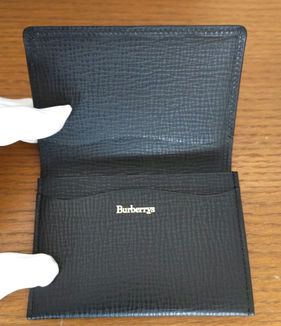 【新品未使用】BURBERRY ブラック レザー 名刺入れ・カード入れ