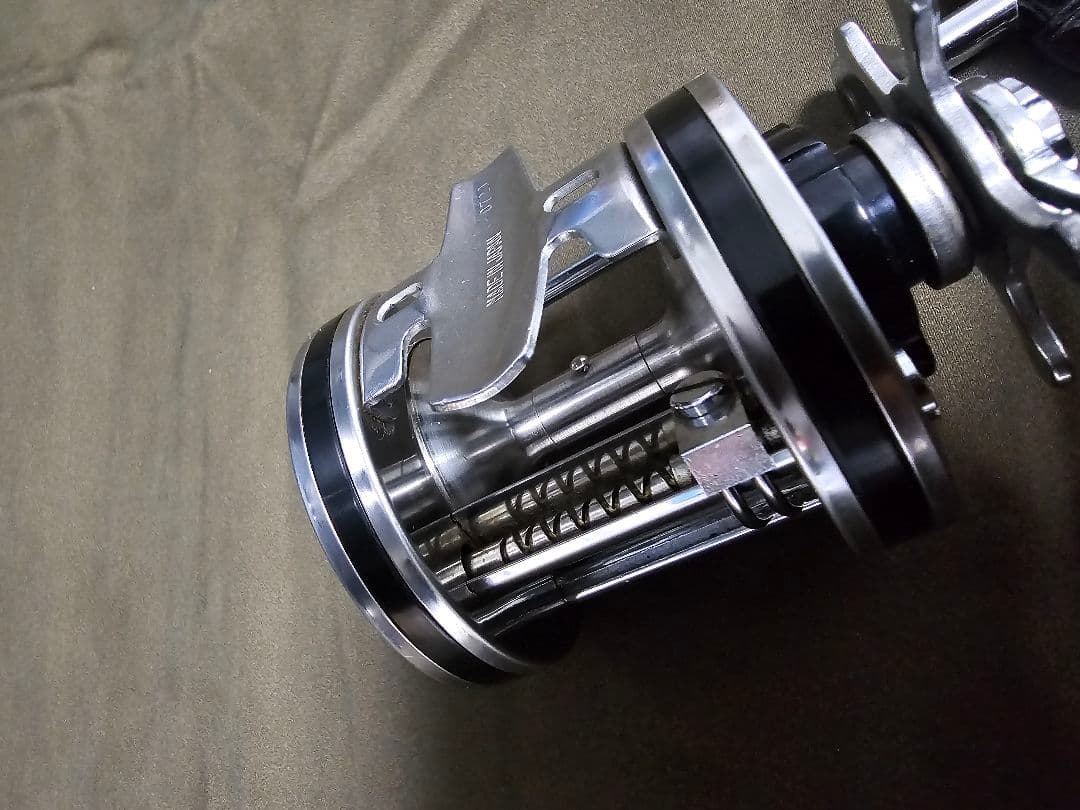 オリムピック 両軸リール DOLPHIN 360 LW-Ⅱ