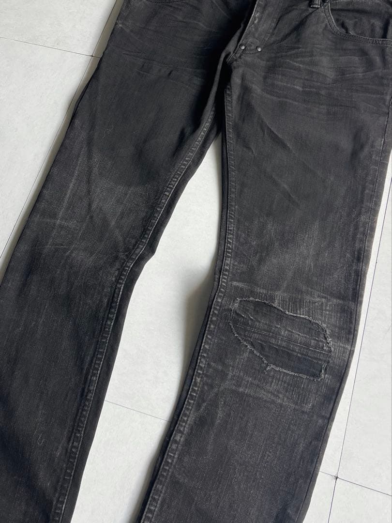 パンツ \"Pledge\" Damaged Slim Denim