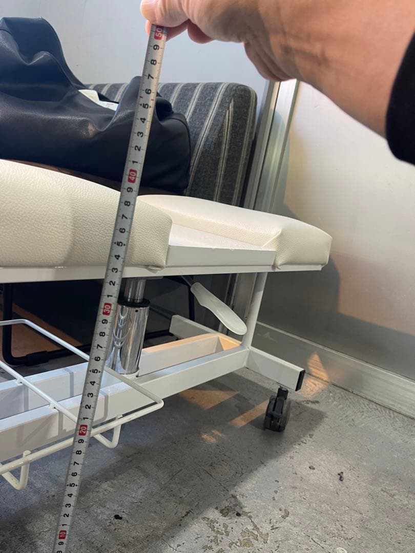 昇降タイプ　フットネイルステージ！