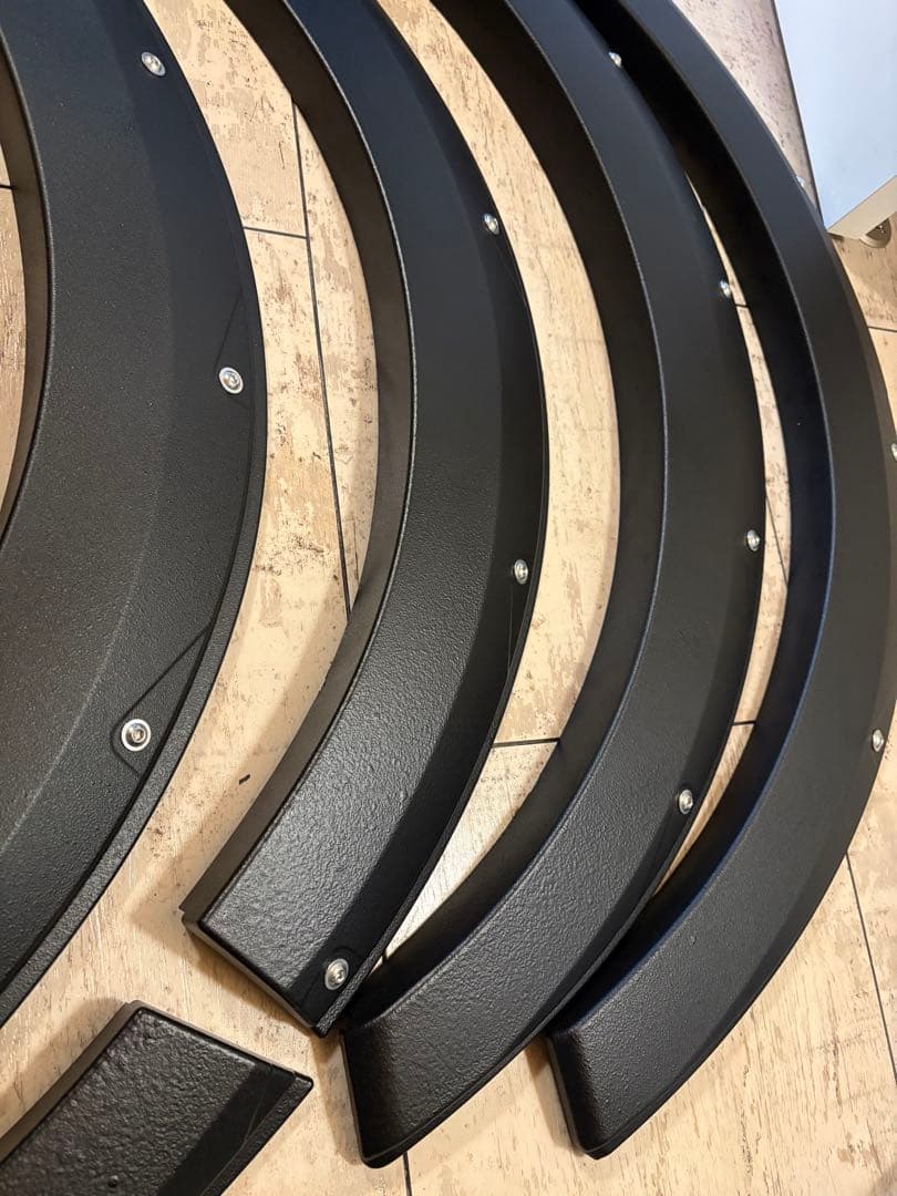 ハイエース　オーバーフェンダー　ZERO HOUSE