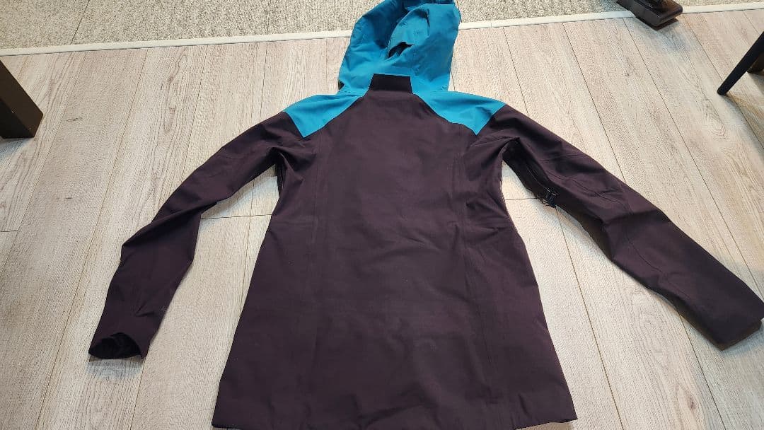 極美品11万patagonia スノーボードウェア&パンツM パタゴニア