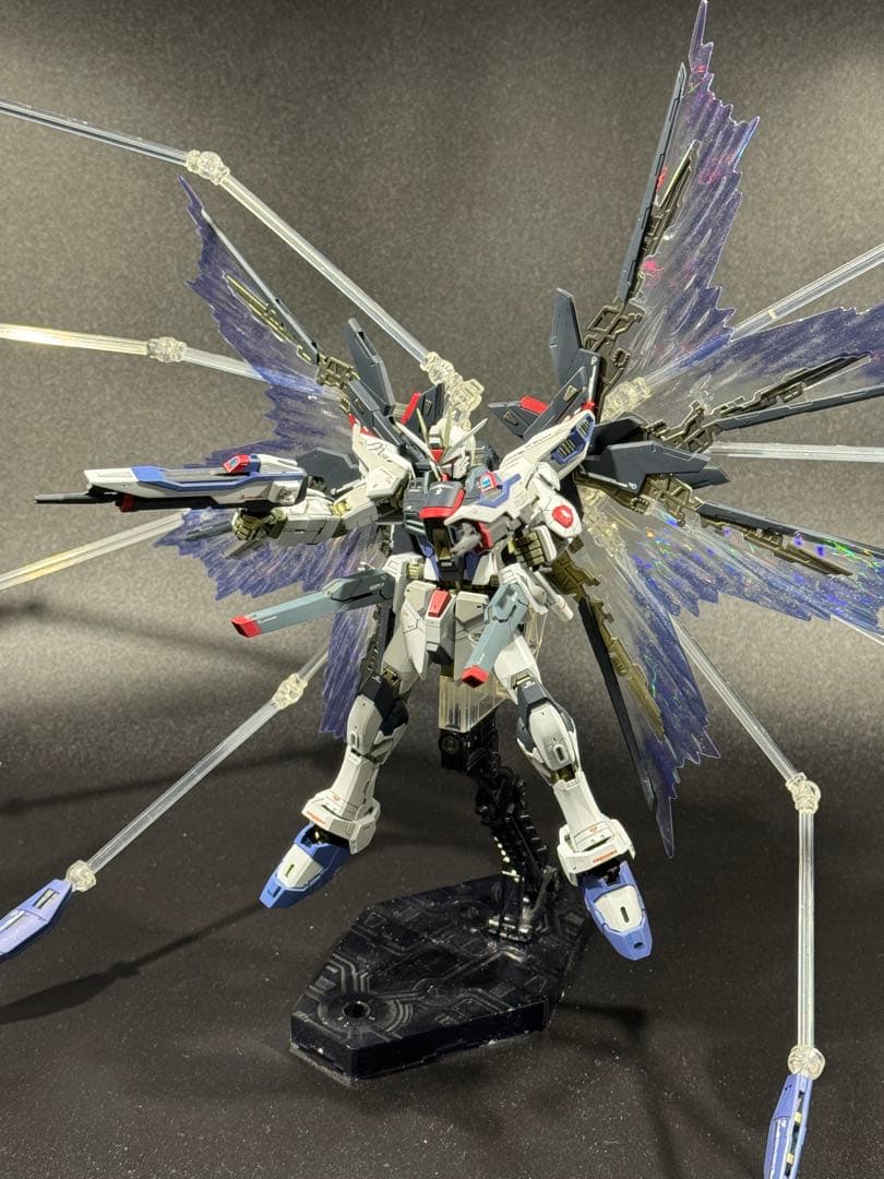 【大幅値下げ】　RG 1/144 ストライクフリーダムガンダム
