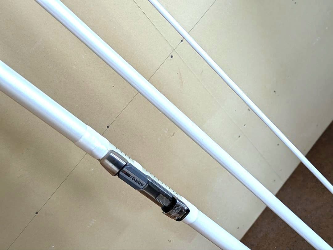 ケース付属 Daiwa HZ インターライン SURF 27-425 竿 ロッド