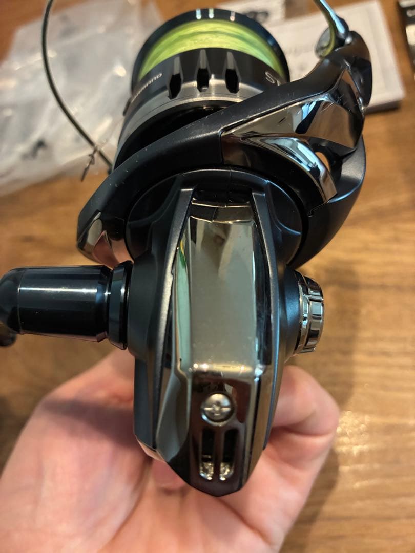 Shimano シマノ　ストラディックSW4000XG スピニングリール