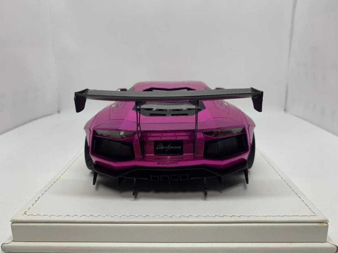 JUC 1/18 ランボルギーニ アヴェンタドール LB AVENTADOR