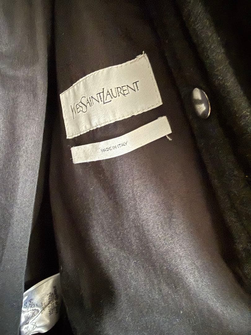 ダークグレー キルティングダウンジャケット