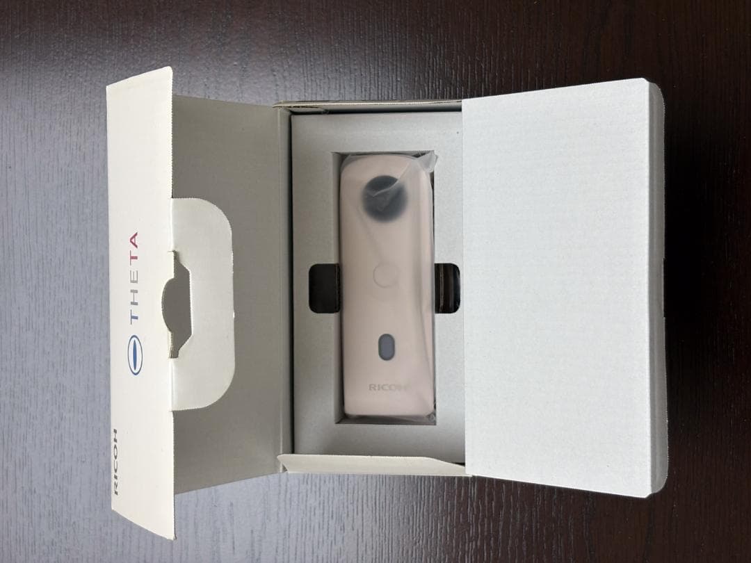 リコー360°撮影カメラTHETA SC2【美品・ケース付き】