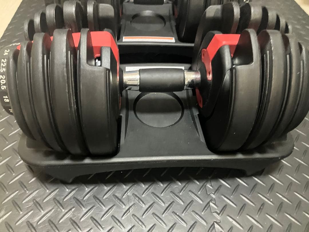 カ*ズ様 可変式ダンベル 最大24kg