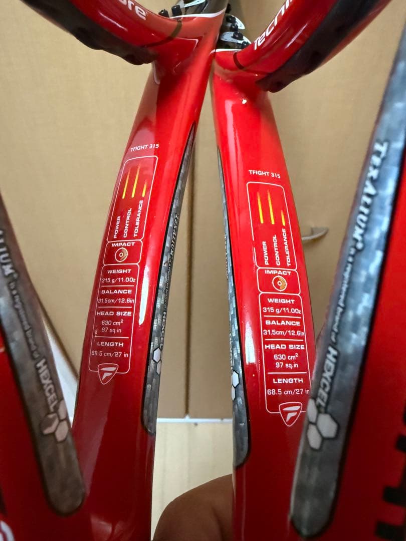 激レアTechnifibre T-Fight 315 グリップ3の2本セット