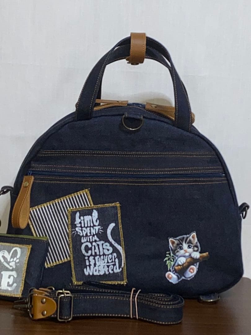 ☆岡山デニム☆ぶら下がりネコ☆子猫☆扇型☆リュック対応☆4wayボストンバッグ