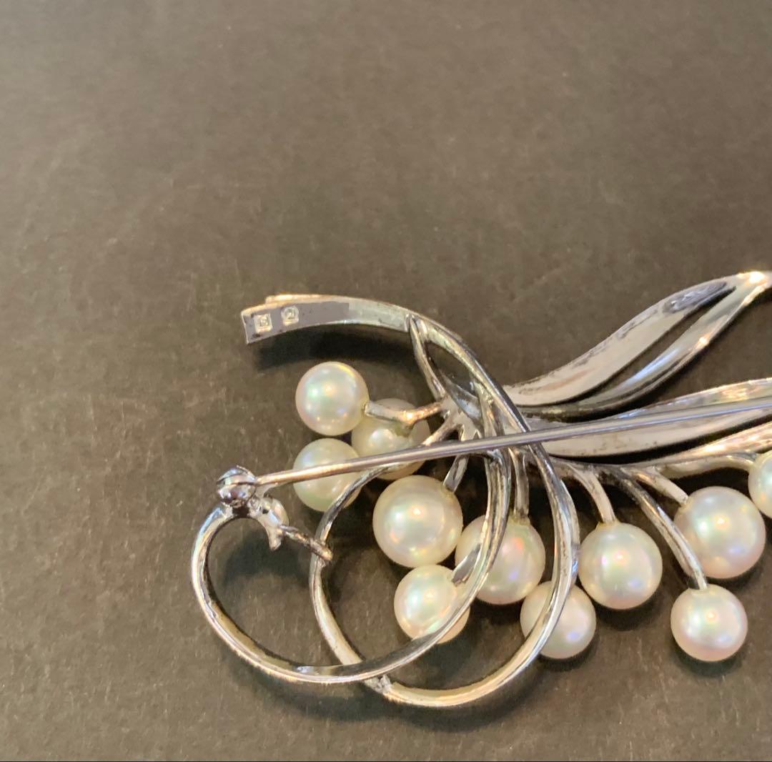 MIKIMOTOミキモトブローチアコヤ真珠本パール　11珠　シルバー皇室御用達