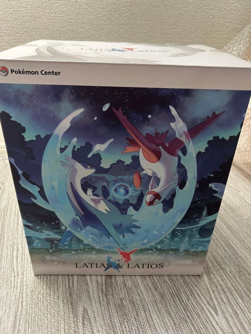 ポケモンセンターオリジナル ラティアス＆ラティオス　フィギュア