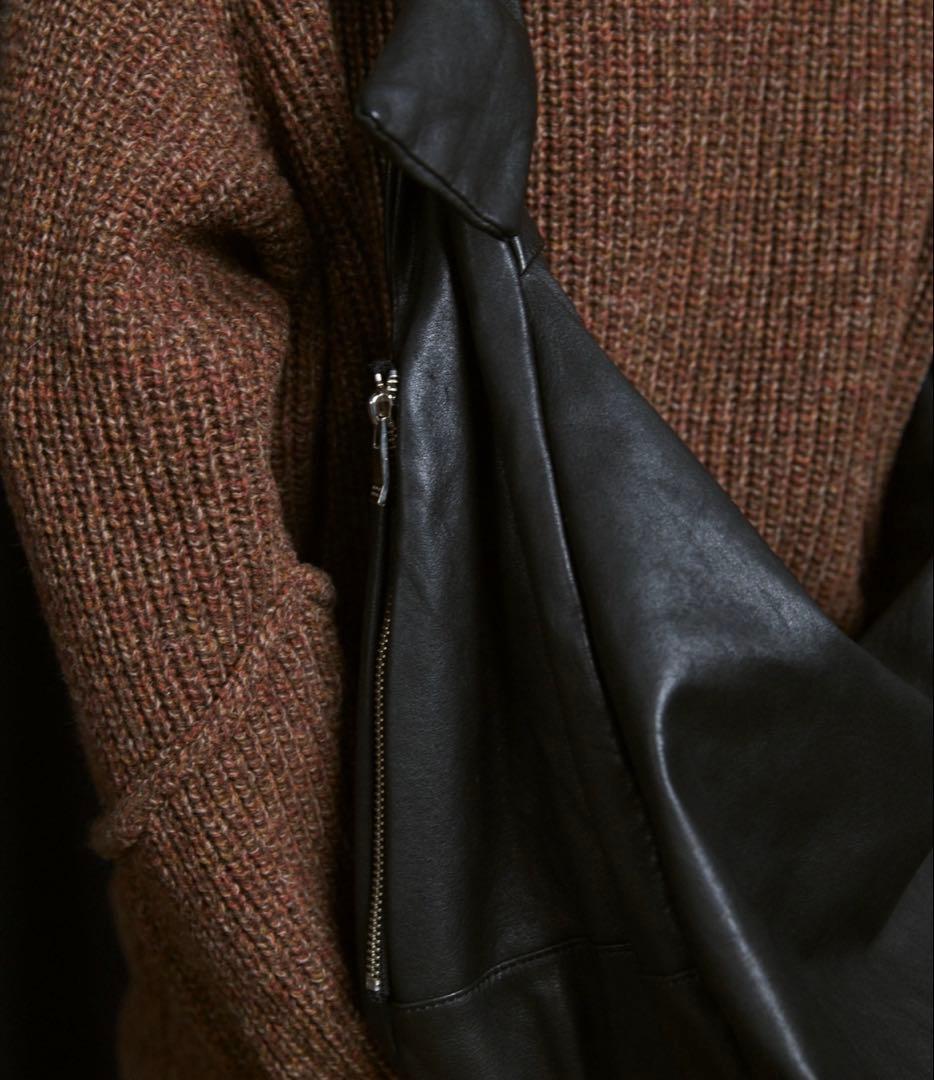 MAISON SPECIAL メゾンスペシャル 完売レザーショルダーバナナバッグ