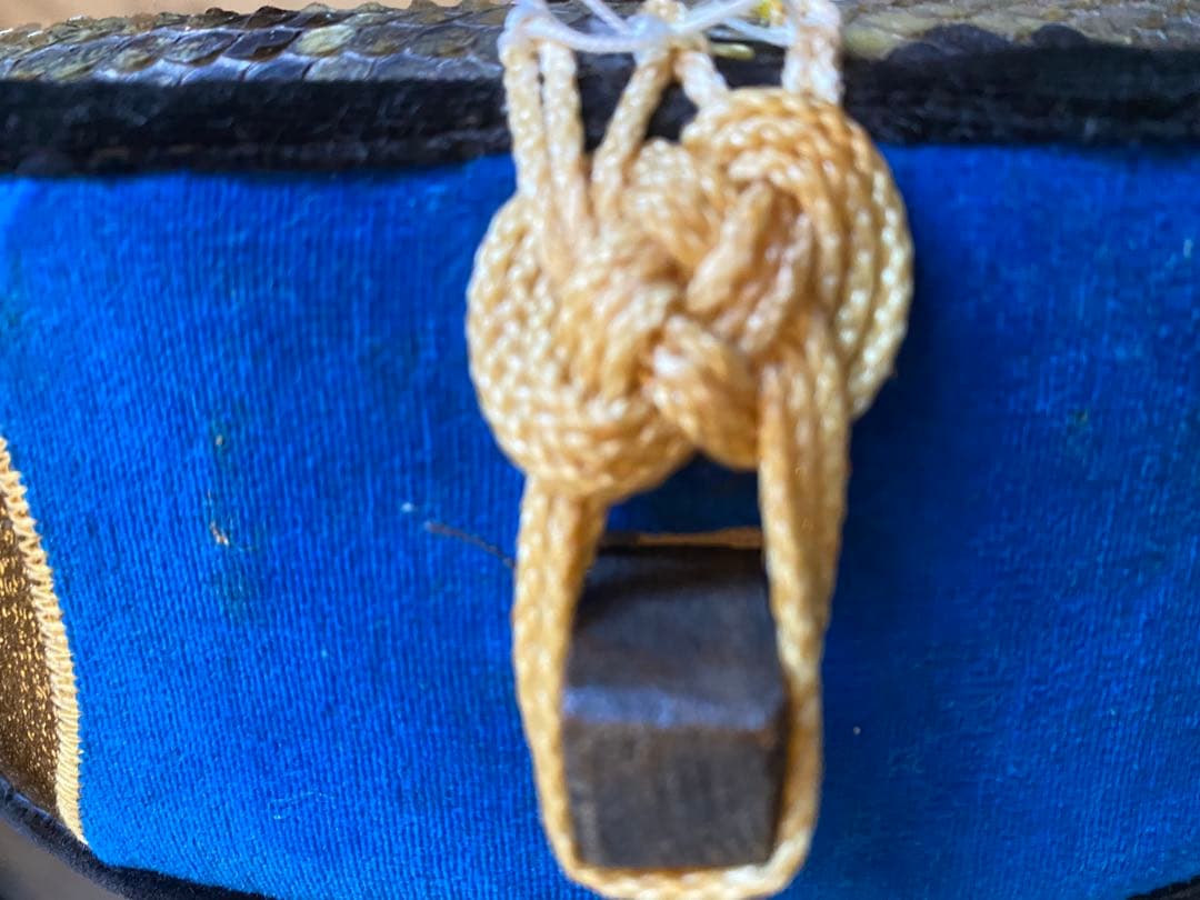 三線 蛇皮 ケース付き 破損あり