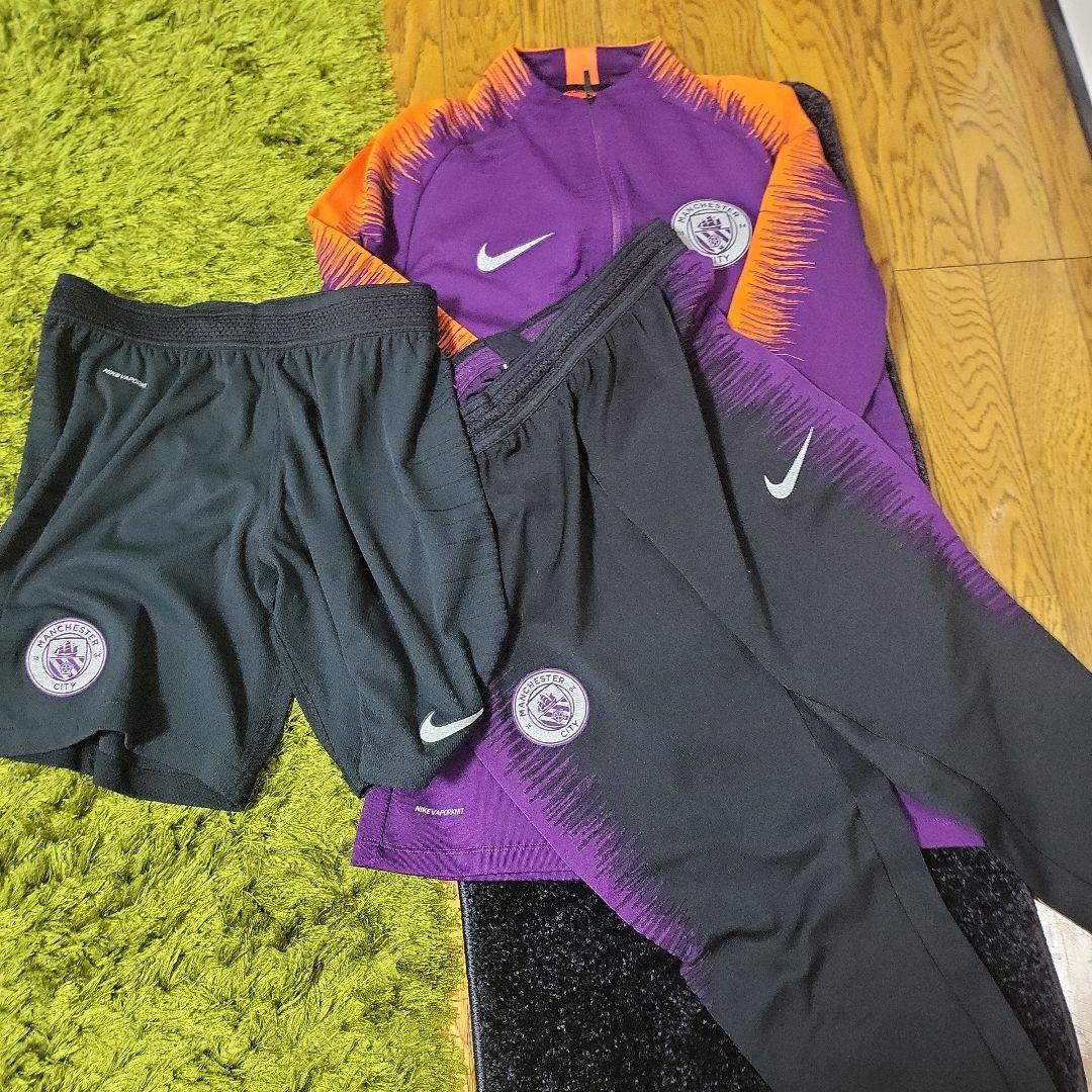 ヴェイパーニット ナイキ