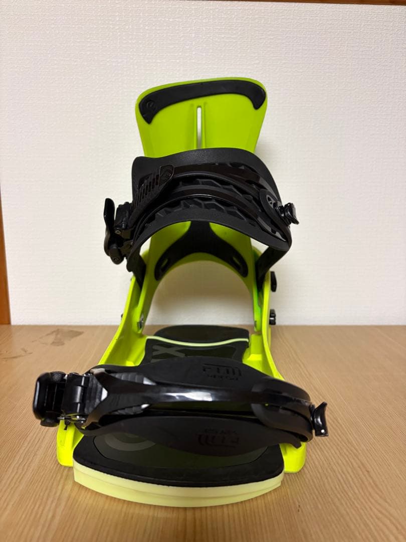 FLUX XF Lサイズ　ネオンイエロー