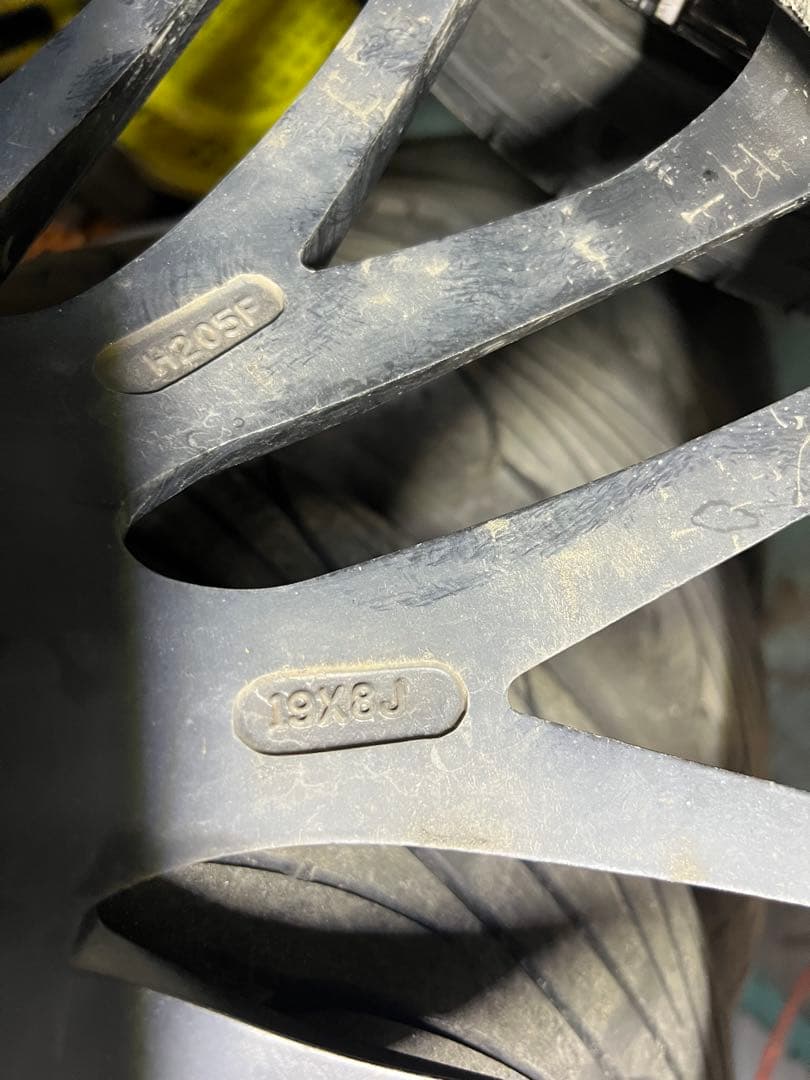 Wedsレオニス　LEONIS 19インチ8J +35